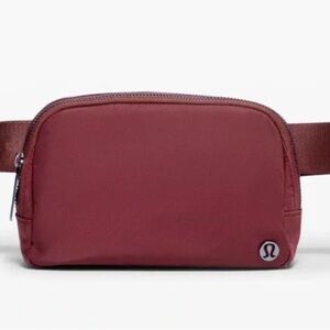 Lululemon Everywhere Belt Bag in Red Wine